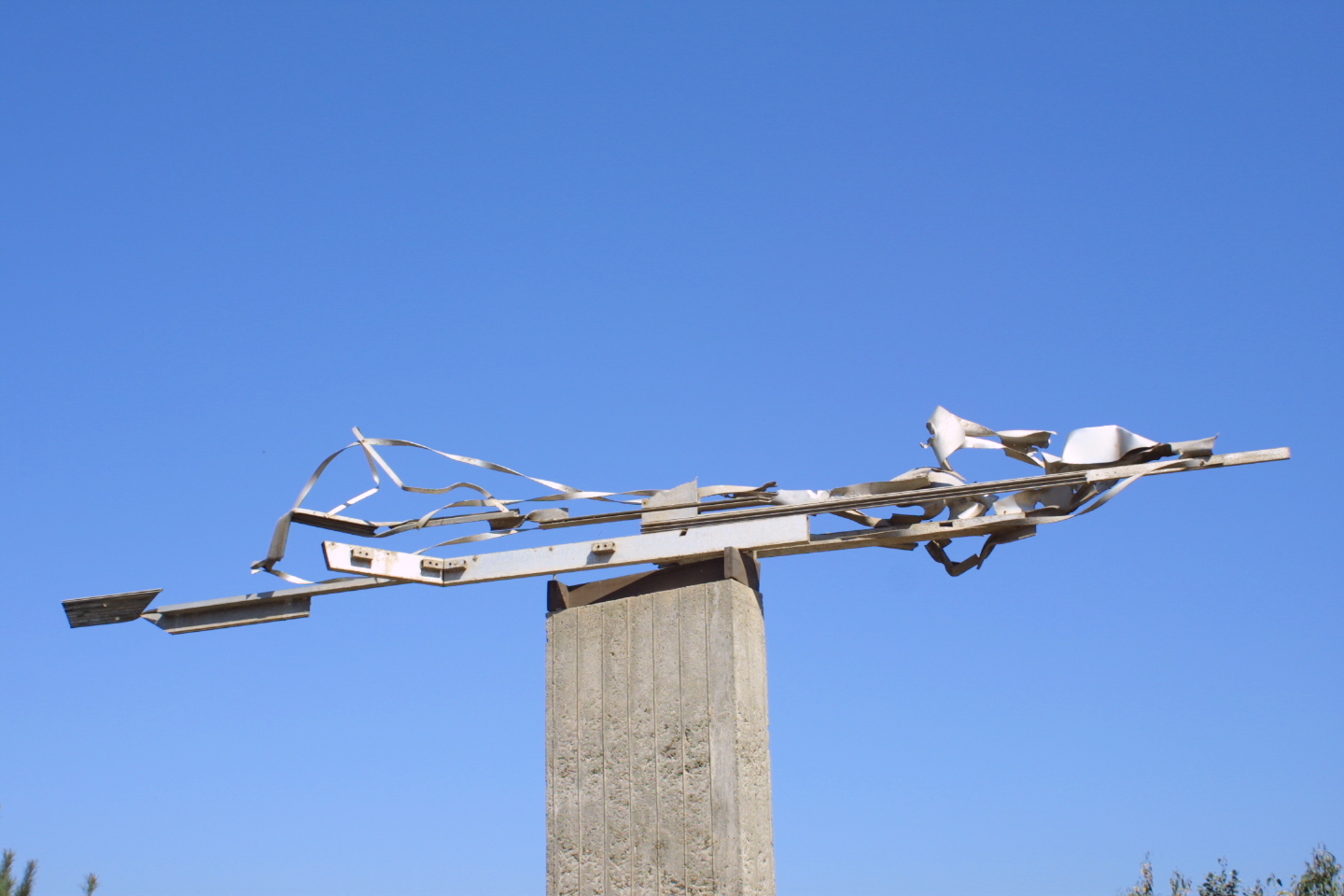 CAO cub 02 - 005 - Cubícula del Poeta (escultura Girola).jpg