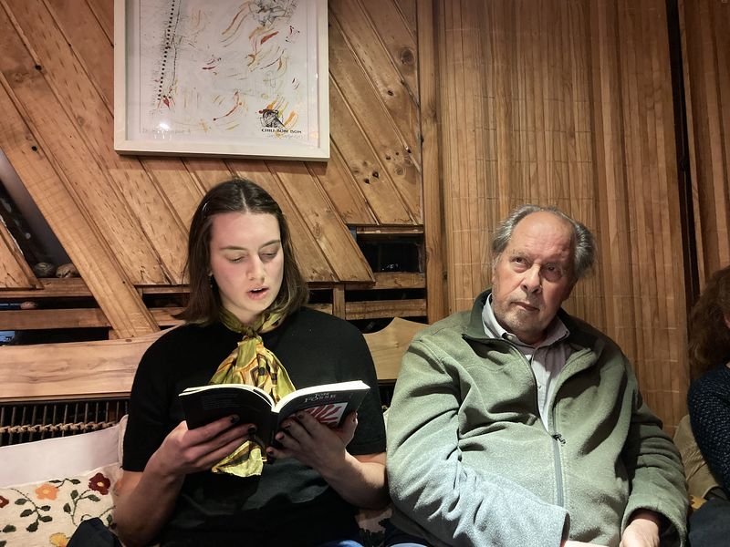 Archivo:20240625 - Lectura poética - 013.jpg