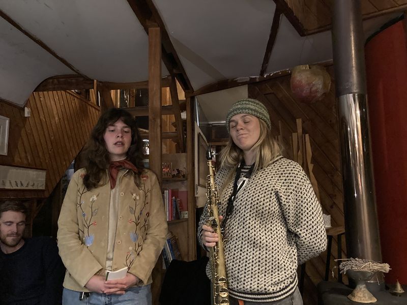 Archivo:20240625 - Lectura poética - 015.jpg